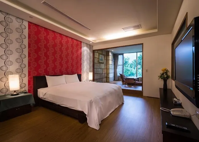 Wulai Sunglyu Hot Spring Resort